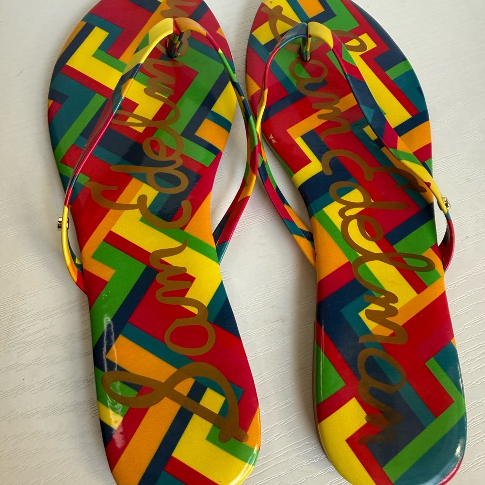Sam Edelman Vibrant Multicolor Geometric Flip Flop Sandals